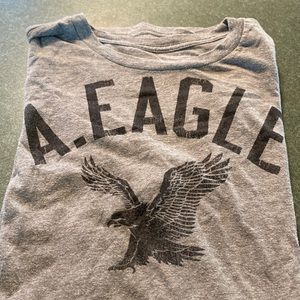 American eagle t shirt